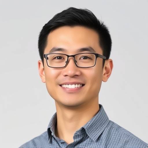 Foto van David Chen, Web Developer bij Lumina Design Studio.